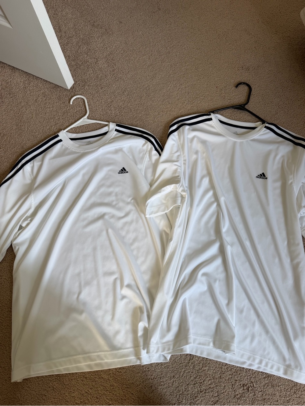 adidas White Short Sleeve Tee with Black Shoulder Stripes like new